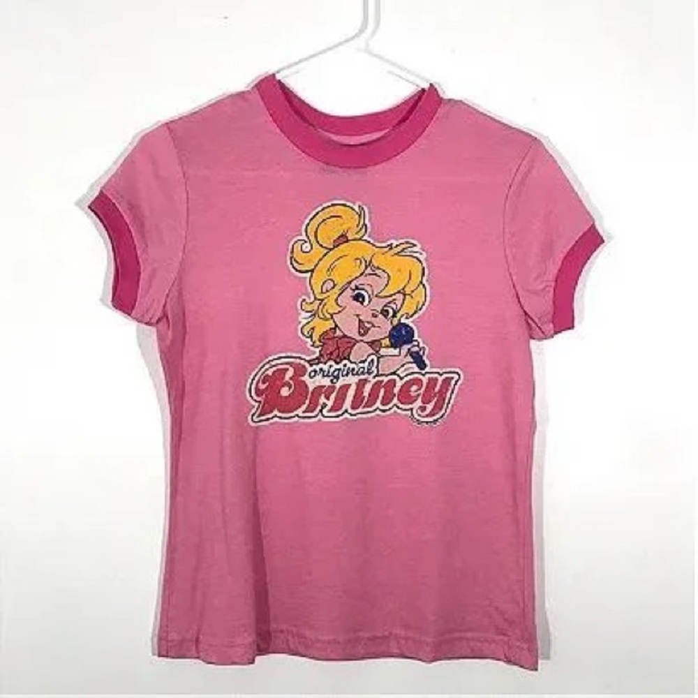 IN SEARCH OF ORIGINAL BRITNEY BABY TEE FROM JUNKFOOD!
